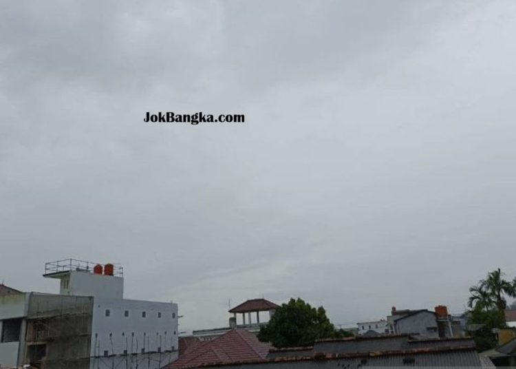 Angin Kencang Terjang Mentok Bangka Barat