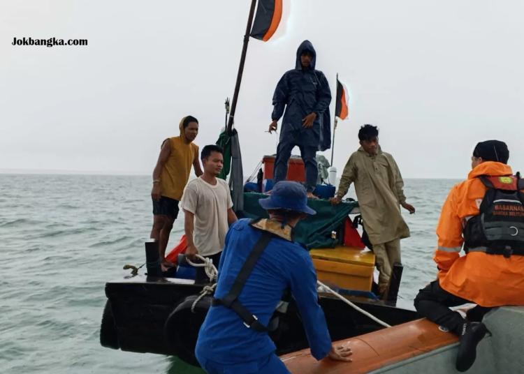 Drama Pencarian Nelayan Hilang di Laut Bangka Barat: SAR, BPBD, dan Cuaca Ekstrem Jadi Kendala