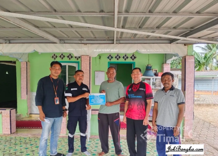PT Timah Tbk Perkuat Kepedulian Sosial di Ramadhan 2026 dengan Bantuan Peningkatan Sarana Musala Baiturrohma Desa Keposang