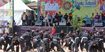 Pemkab Bangka Barat Fasilitasi Festival Perang Ketupat sebagai Tradisi Adat Menyambut Ramadhan