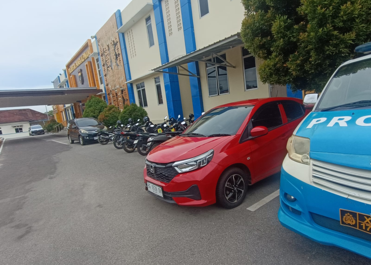 Lima Debt Collector Ditangkap Polda Bangka Belitung, Sembilan Mobil Diamankan Jadi Barang Bukti