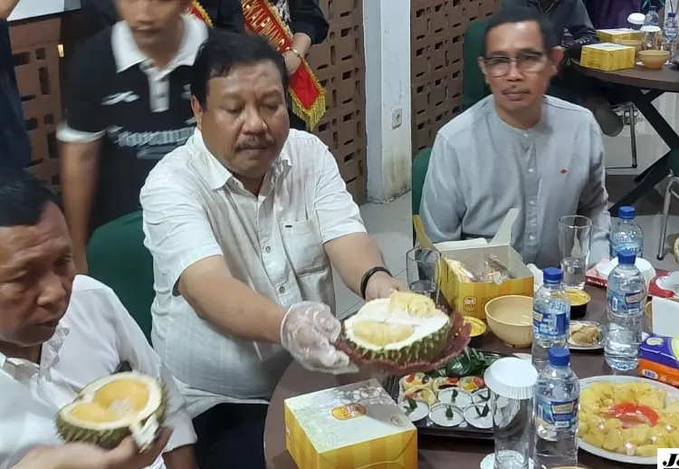 Heboh Bazar Durian Cumasi Pangkalpinang Sepi Pengunjung, Wali Kota Saparudin Beri Penjelasan dan Ungkap Penyebabnya