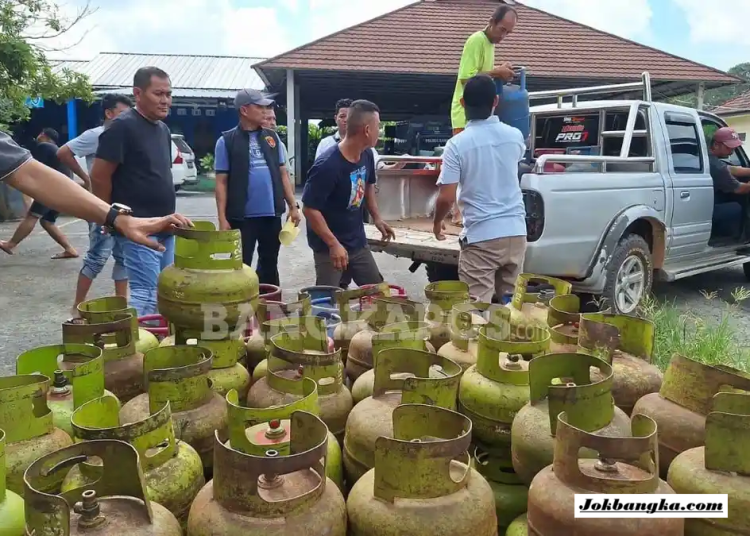 Polisi Bongkar Pengoplosan Gas Elpiji Subsidi di Desa Air Duren Pemali, Ratusan Tabung Diamankan