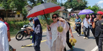 Tradisi Nganggung Durian Bangka Barat 2026, 1.000 Durian Lokal Disantap Bersama Ribuan Warga Jadi Daya Tarik Wisata Budaya