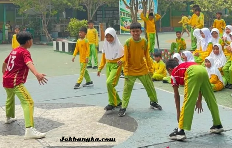 Sekolah di Mentok Libatkan Siswa dan Orang Tua Lestarikan Budaya Lokal, Ada Festival Kota Seribu Kue