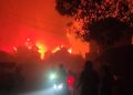 Kebakaran Hebat Landa Dusun Serdang Bangka Selatan, Puluhan Rumah Dikabarkan Hangus Salin Judul